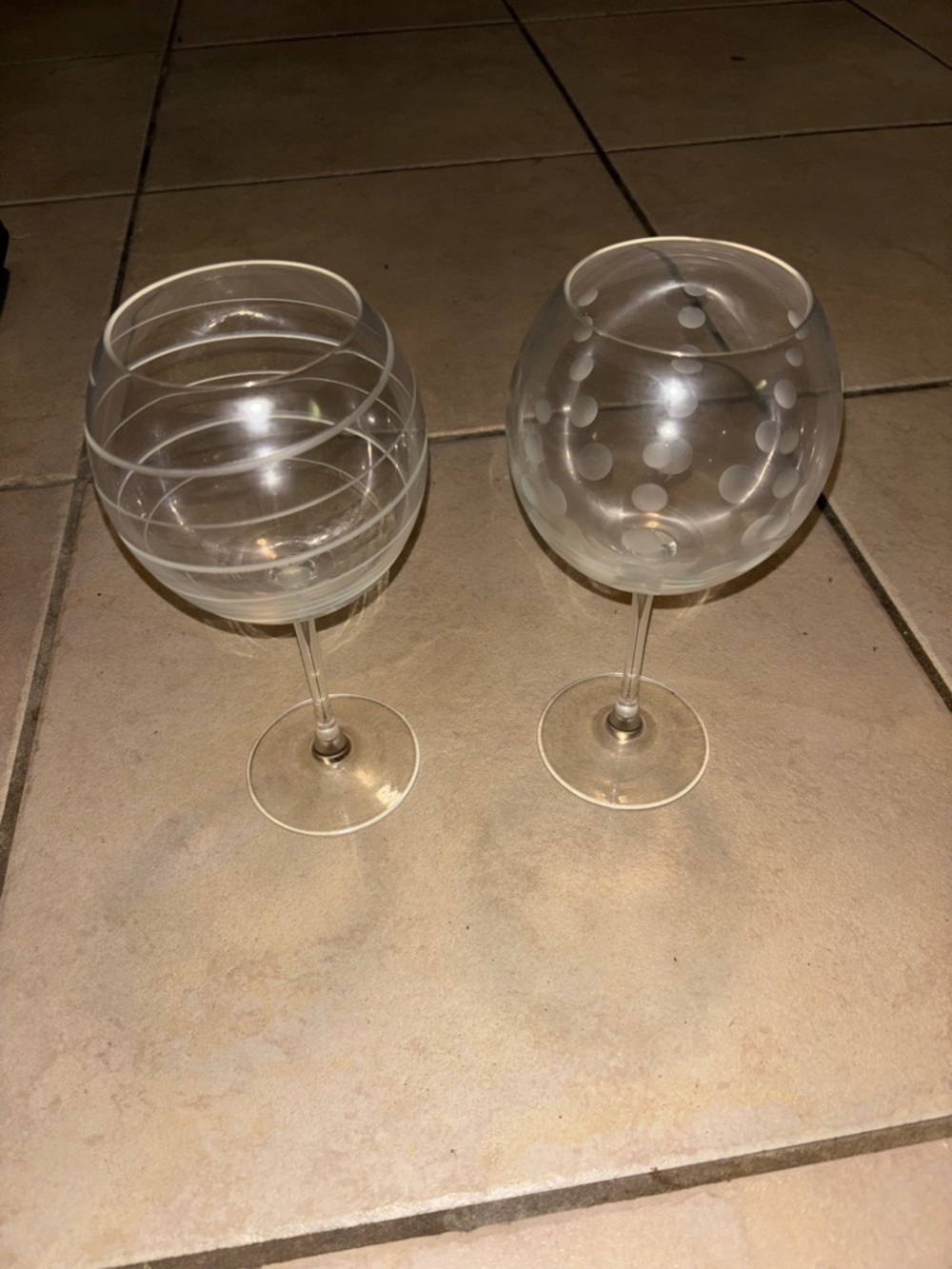 Mikasa Cheers Balloon Wine Glasses Set of 2 Frosted Dots and Stripes